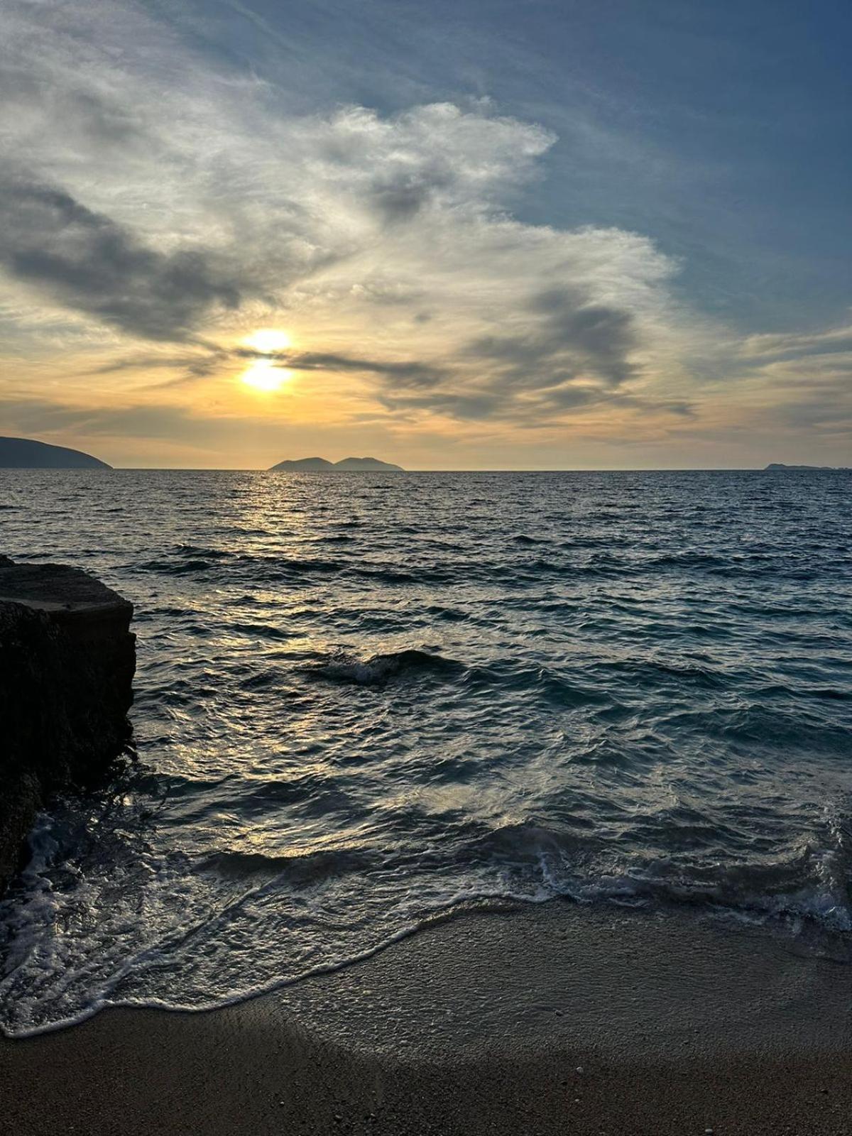 Hotel Kristera Vlorë 외부 사진