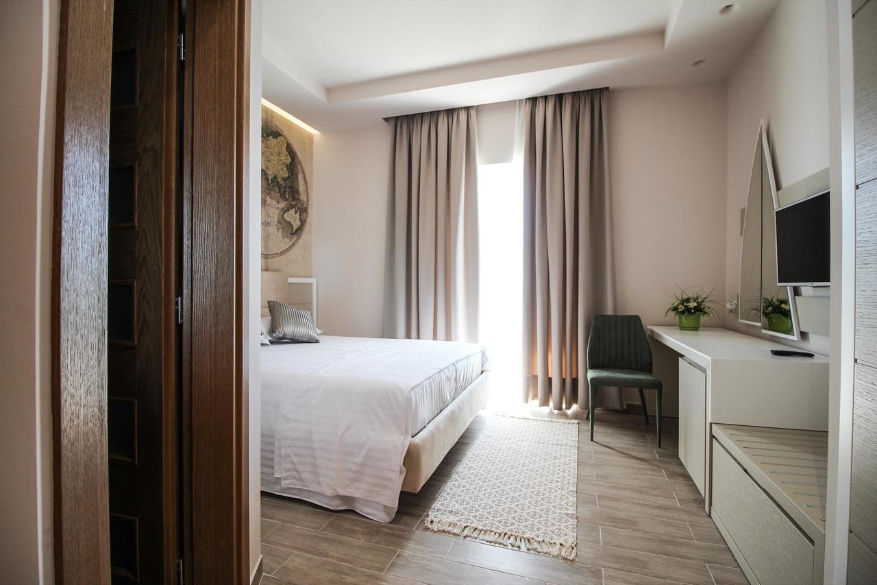 Hotel Kristera Vlorë 외부 사진