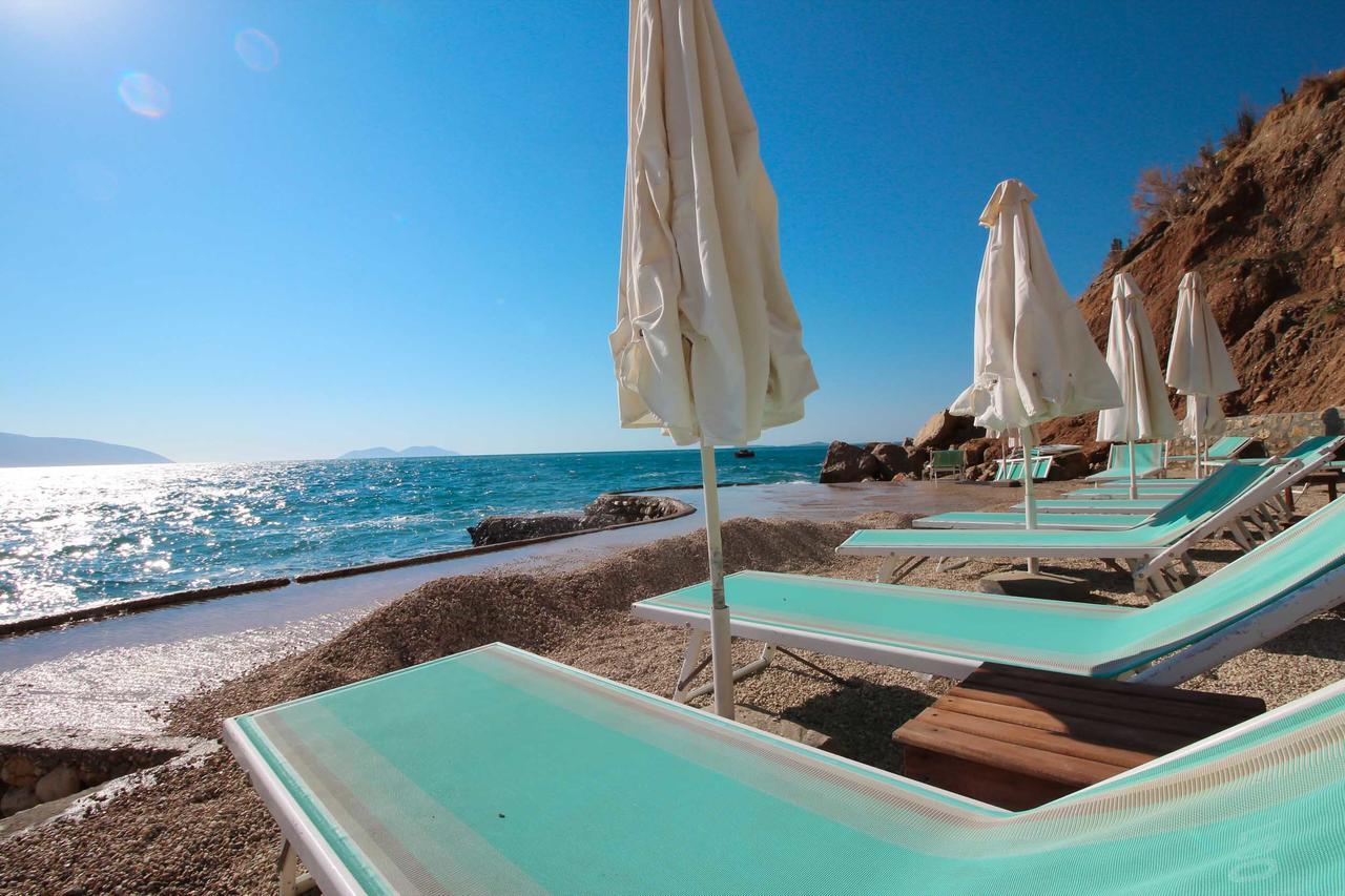Hotel Kristera Vlorë 외부 사진