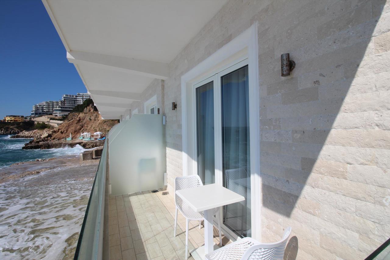 Hotel Kristera Vlorë 외부 사진